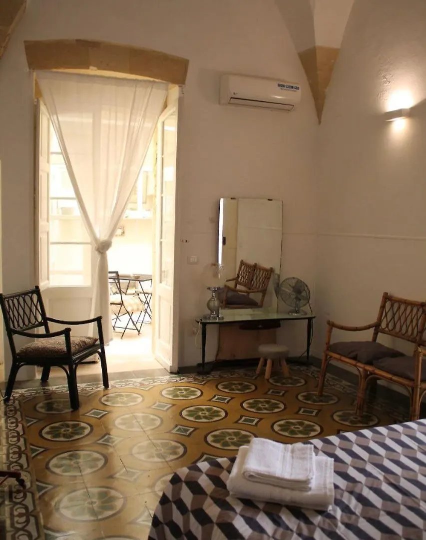 Casa Vacanze Caminanti - Lecce Centro Storico Italy