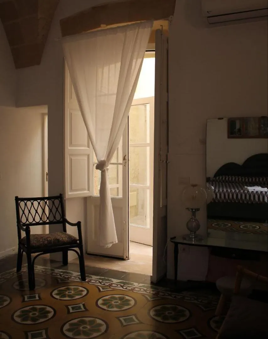 Casa Vacanze Caminanti - Lecce Centro Storico